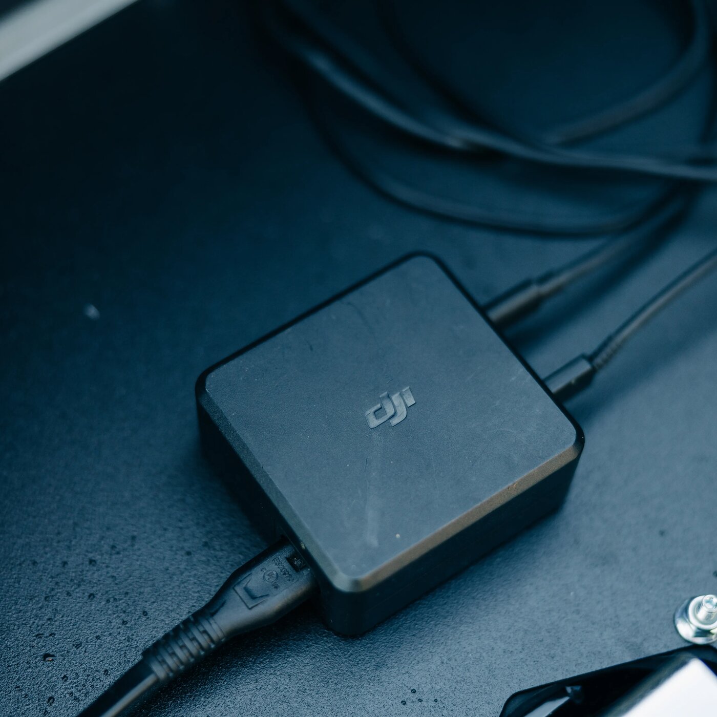 DJI Portable 100W Battery/Remote Charger