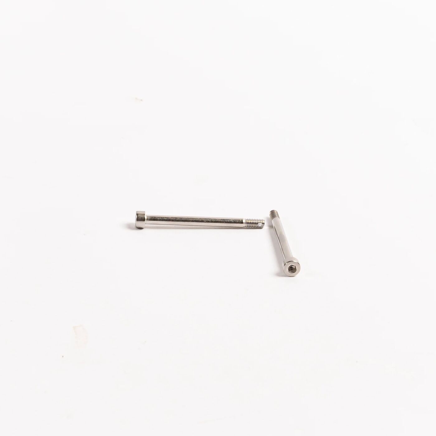 Screw M40-HC05000080-072040-5103-Y (T60X) YC.ST.LL000724